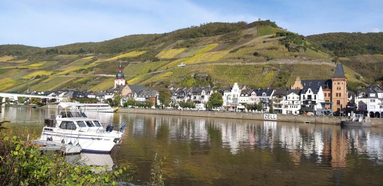 Mosel-Appartements Nehren Zell Eksteriør billede