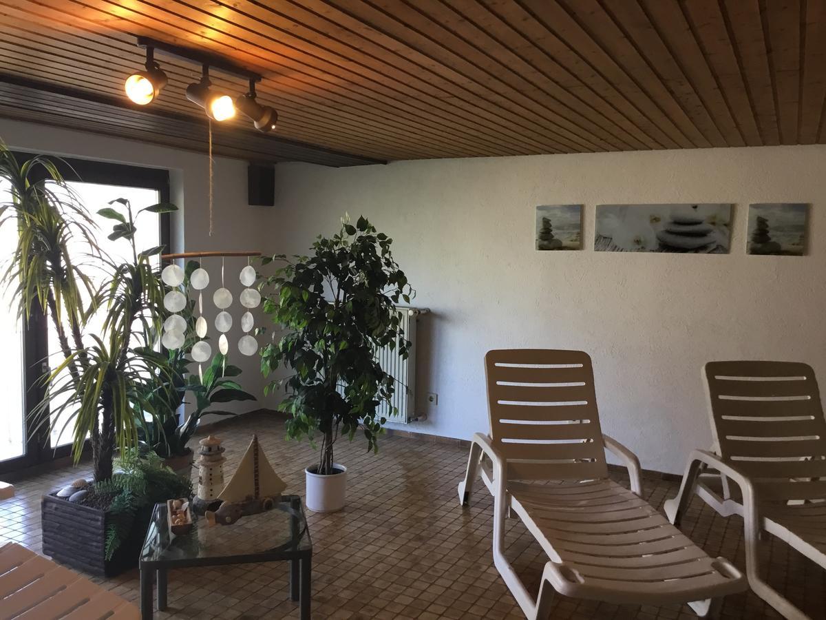 Mosel-Appartements Nehren Zell Eksteriør billede